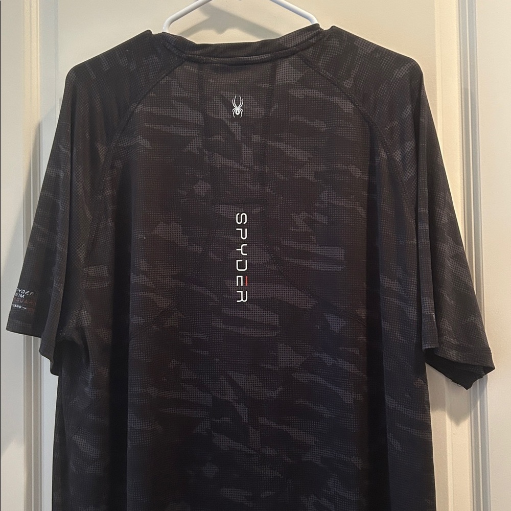 Spyder Men's Black Camouflage Swim Rashguard 30+UPF Shirt short sleeves size XL